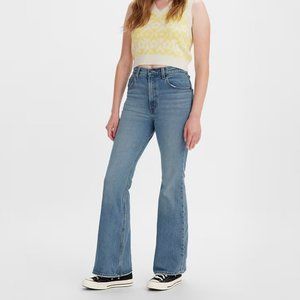 Levi's 70's High Flare Women's Jeans in Medium Wash Mild Distressed